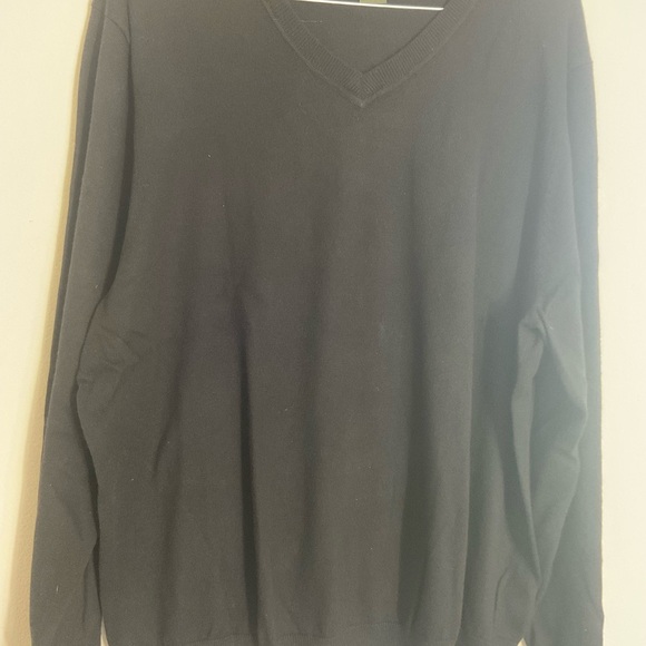 Eddie Bauer Men’s Size Large Black V Neck Cotton Cashmere Blend Sweater - Picture 2 of 6